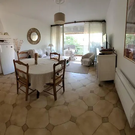 L'apparte Mer Fréjus